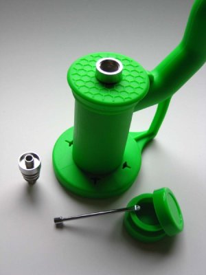 画像2: シリコン製ボング2WAYバブラー[シリコンコンテナ/ダバー/スクリーン付き]緑