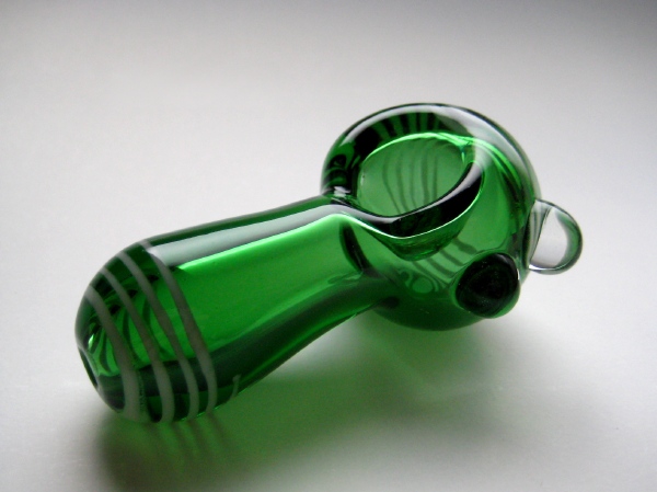 パイレックス製ガラスパイプ“グリーングリーン”