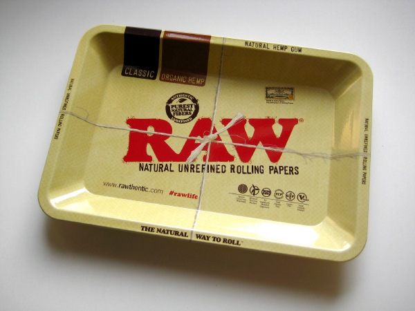 低価格化 RAW ローリングトレイ バンブー グラインダー 紙巻き 巻紙